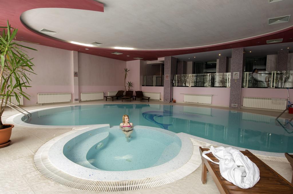 Belmont Ski & Spa Hotel 팜포로보 외부 사진
